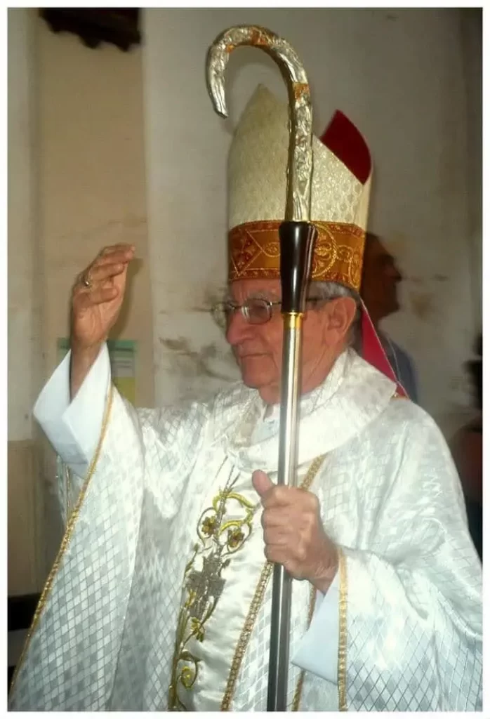 MONS.-MANUEL-HILARIO-Cespedez
